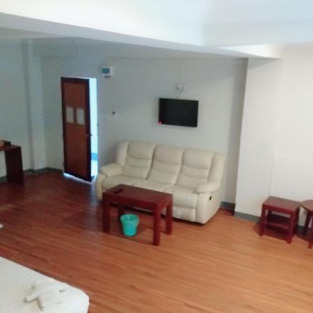 Lanmadaw Plaza Hotel China Town Yangon Dış mekan fotoğraf