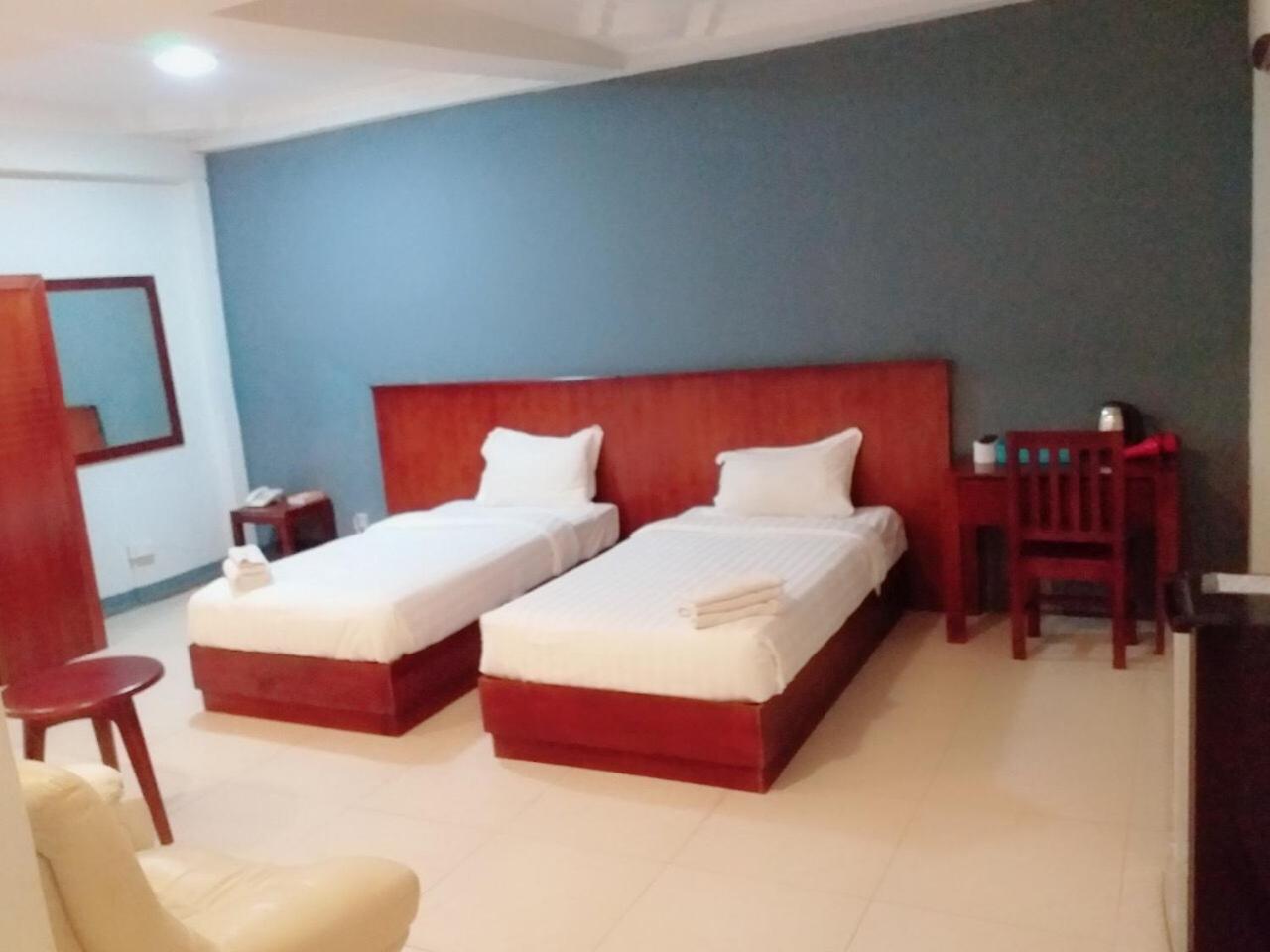 Lanmadaw Plaza Hotel China Town Yangon Dış mekan fotoğraf