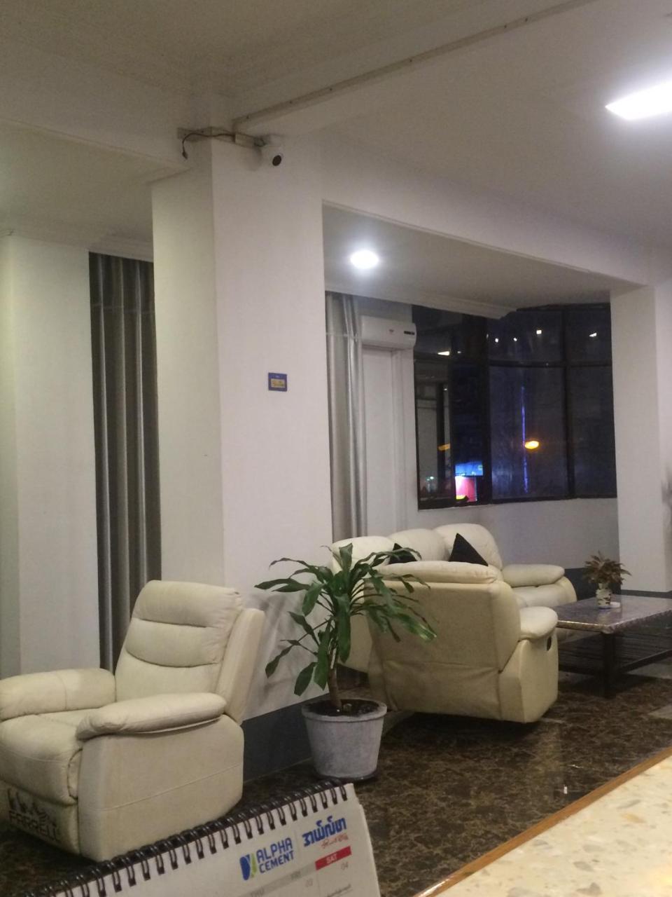 Lanmadaw Plaza Hotel China Town Yangon Dış mekan fotoğraf